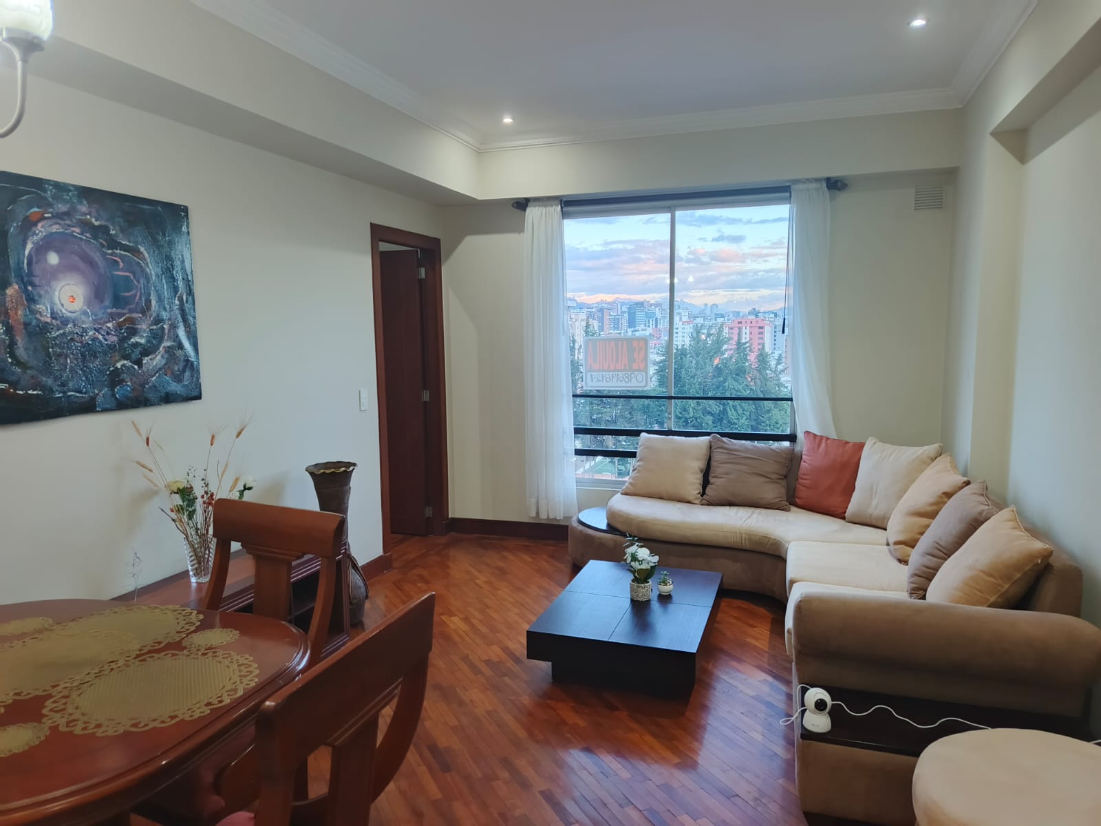 3 Confortable Suite Totalmente Amoblada en Renta – Av. 6 de Diciembre y Gaspar de Villarroel