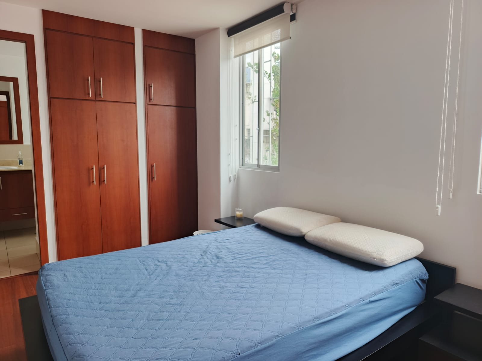 8 Arriendo Suite Amoblada | Edificio Bruselas | Sector Rumipamba