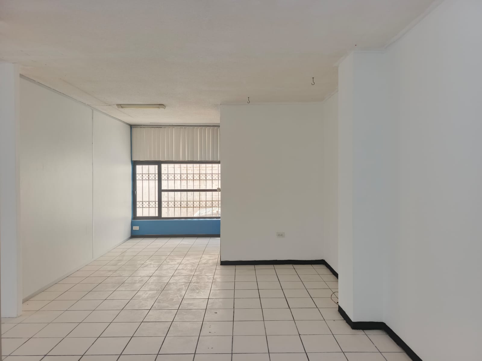 9 Local Comercial en Planta Baja en Renta – Sector Agua Clara