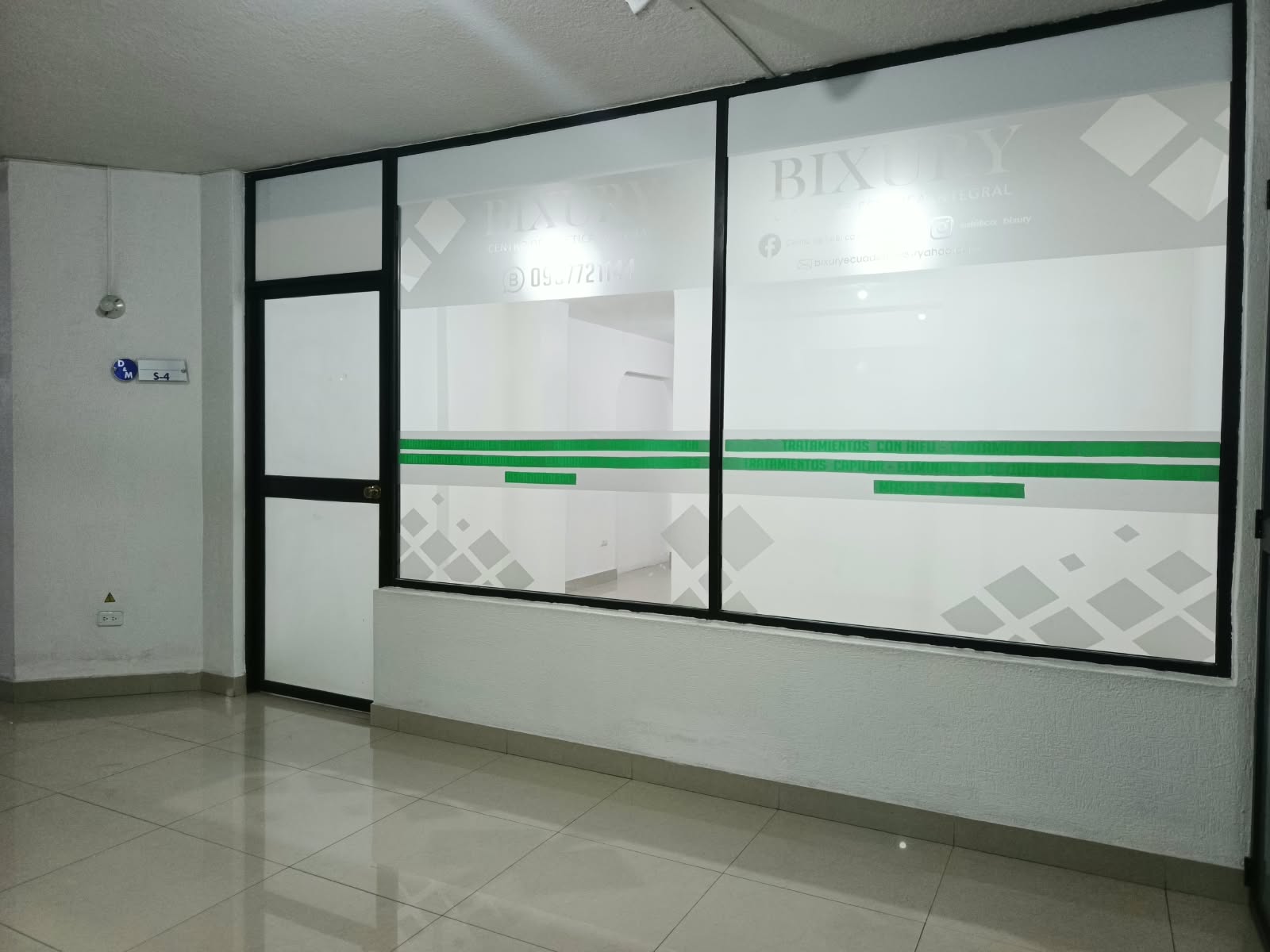 RENTO OFICINA COMERCIAL